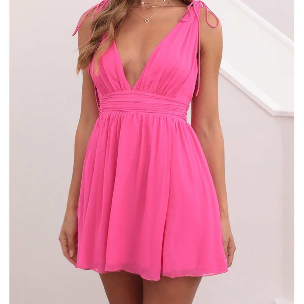 Ysabel Chiffon Dress in Hot Pink